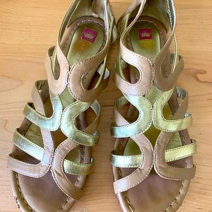 Elaine Turner Metallic Sandal Flats